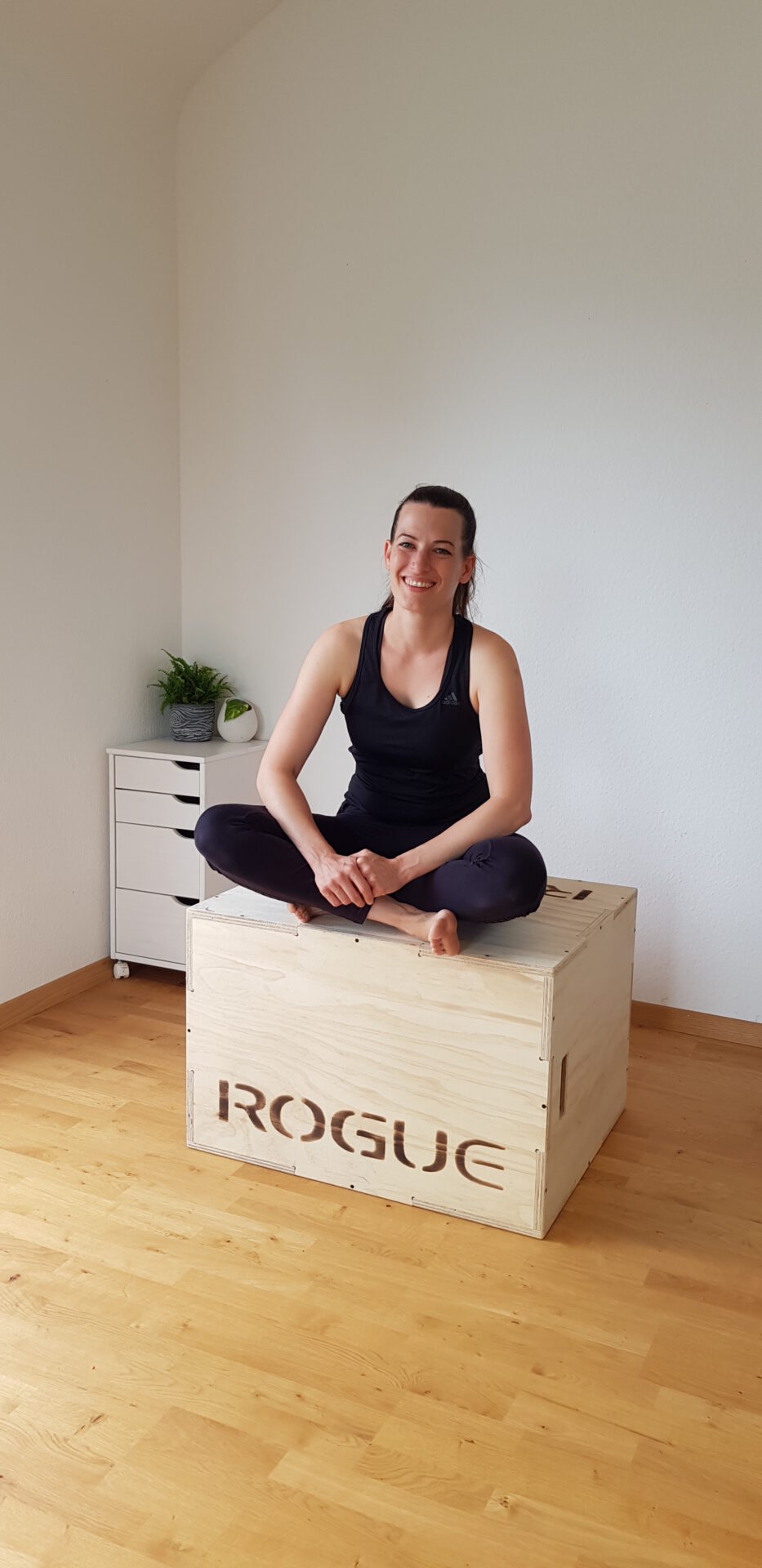 Postnatales Pilates Trainerin Katharina 